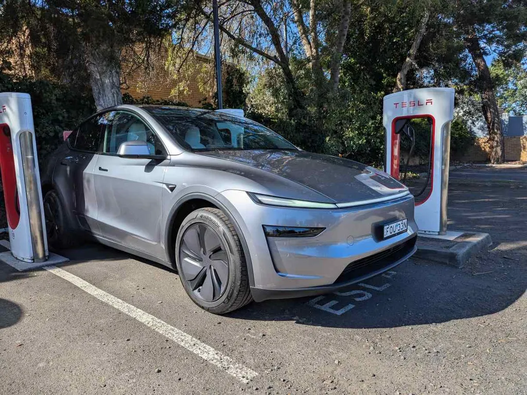 Tesla reaches 150,000 electric vehicles in Australia