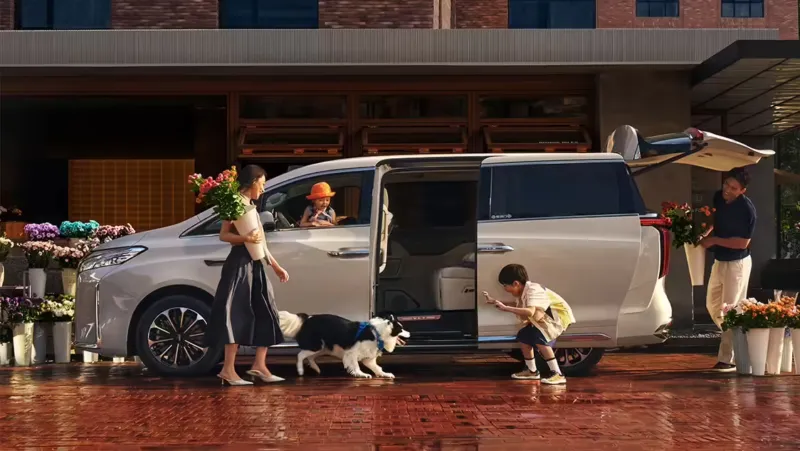 Great Wall Motor's Wey Gaoshan 7 PHEV Minivan Sets Pre-Sale