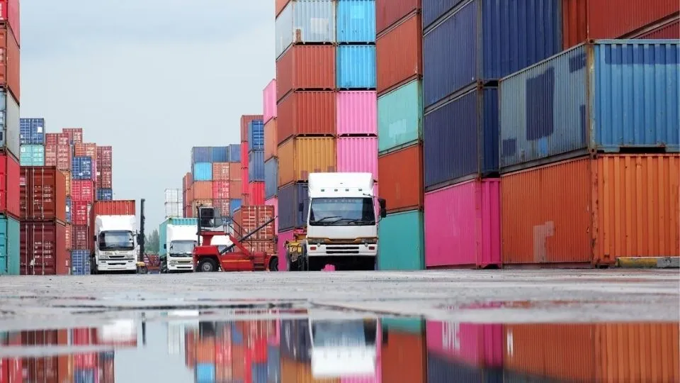 Geotab survey finds UK fleets complacent over cargo theft