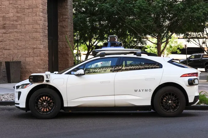 Waymo and Moove to Launch Driverless Rides in London