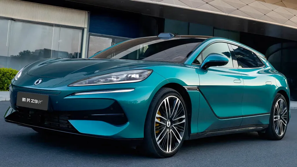 Denza Z9 GT: 1,036 km range and 9‑minute full charge