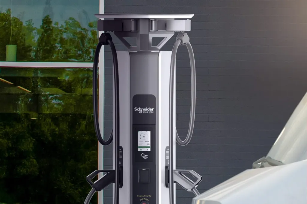 Schneider Electric launches 720 kW StarCharge Fast EV system