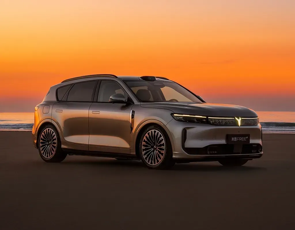 Voyah Free+ EREV with Huawei ADS 4 Launches at $30,650 in China