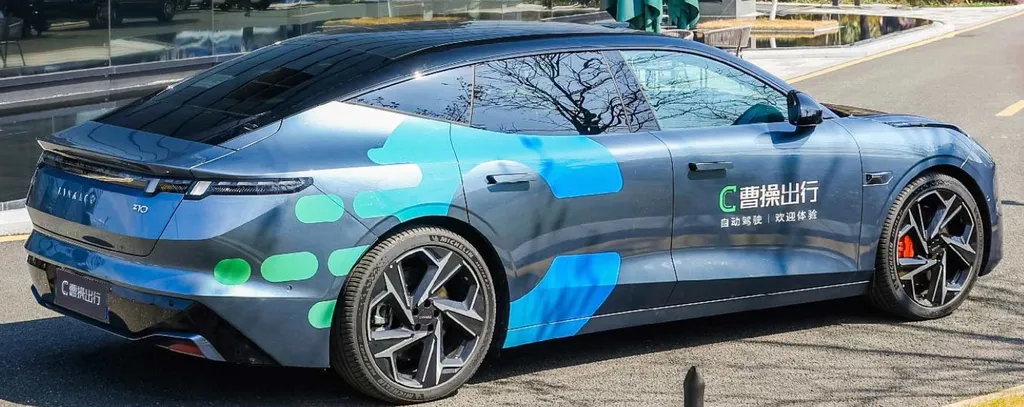 CaoCao plans 100,000 robotaxis by 2030