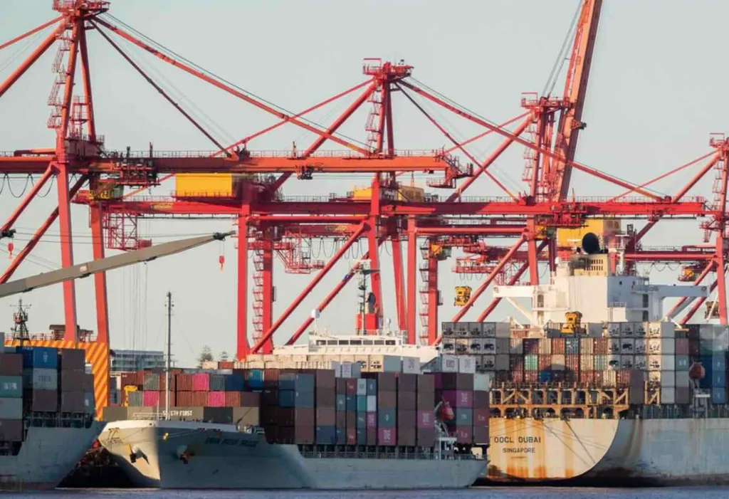 Fremantle port trials electric terminal trucks