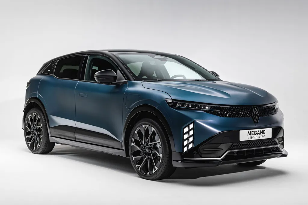 Renault refreshes Megane E-Tech with larger battery and V2G