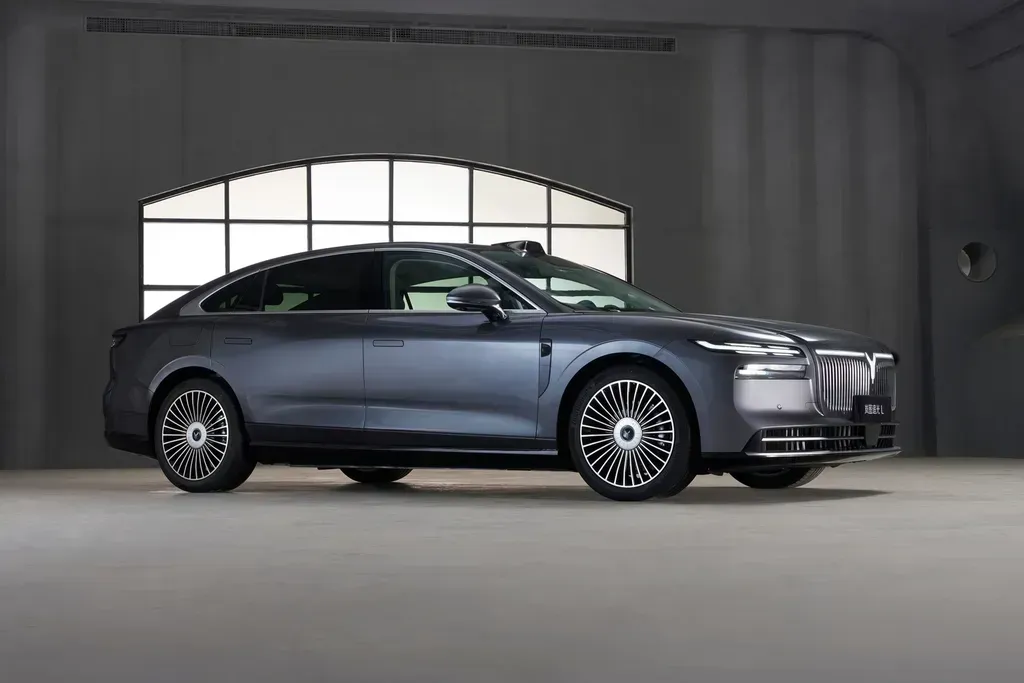 Dongfeng Opens Pre-Sale for Voyah Passion L PHEV with Advanced Features