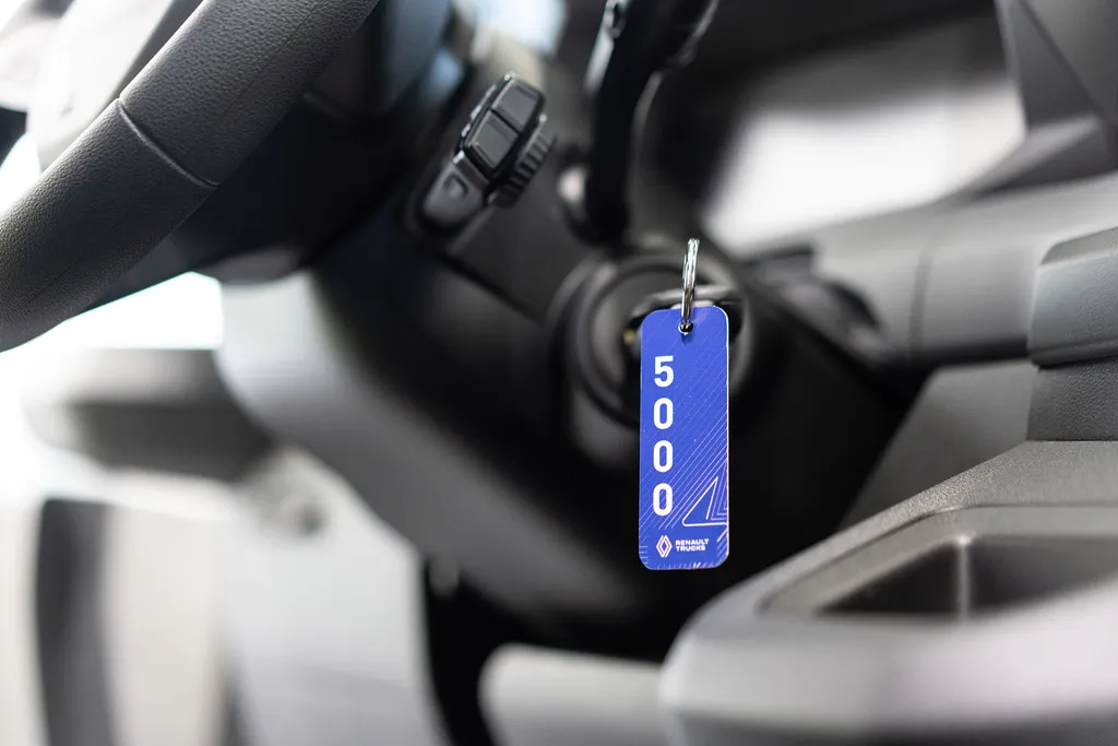 Renault Trucks Delivers 5,000th Electric Vehicle