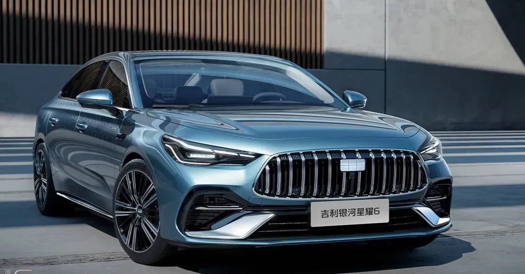 Geely Galaxy Unveils Starshine 6 PHEV Sedan Official Images