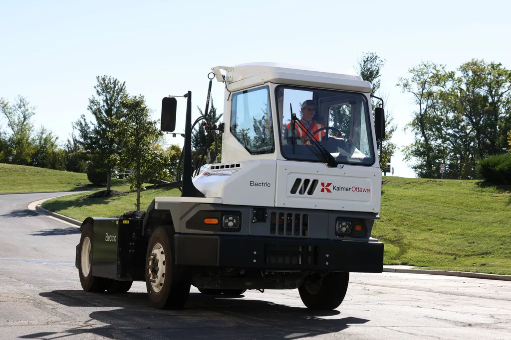 WTC Group orders Kalmar Ottawa T2 EV terminal tractor