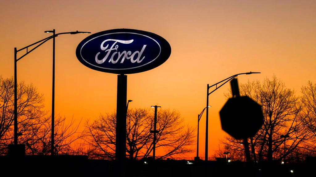 Ford names $28,350 Fathom electric pickup for 2027 launch