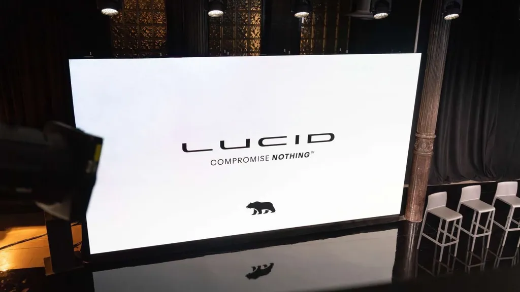Lucid unveils three models on lower-cost Midsize platform