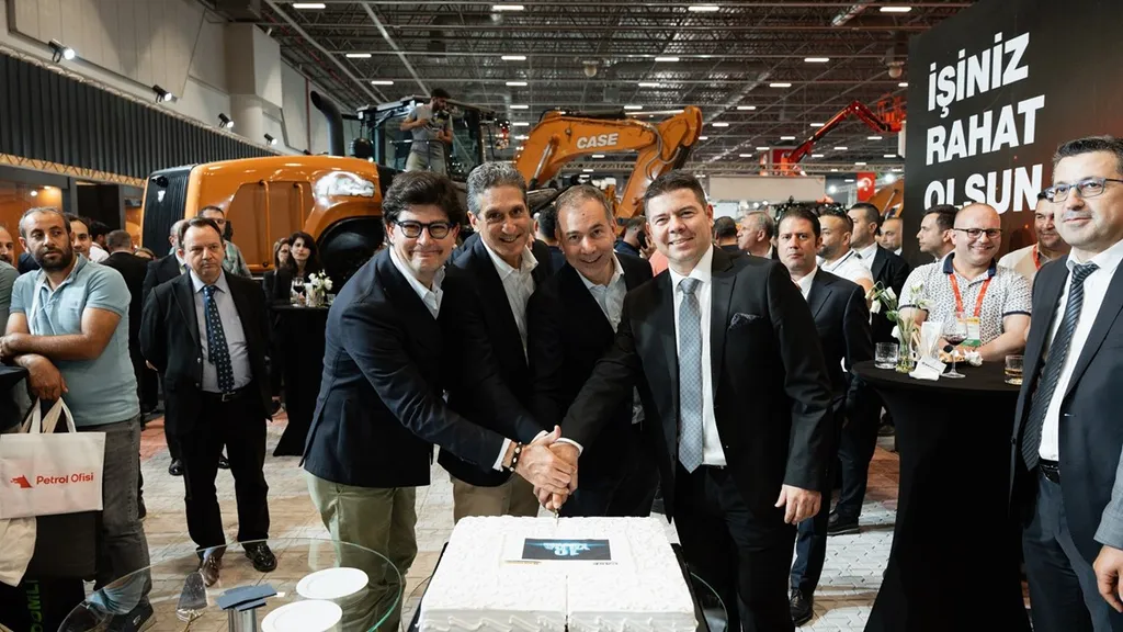 CASE and New Holland Showcase Equipment at Komatek 2024