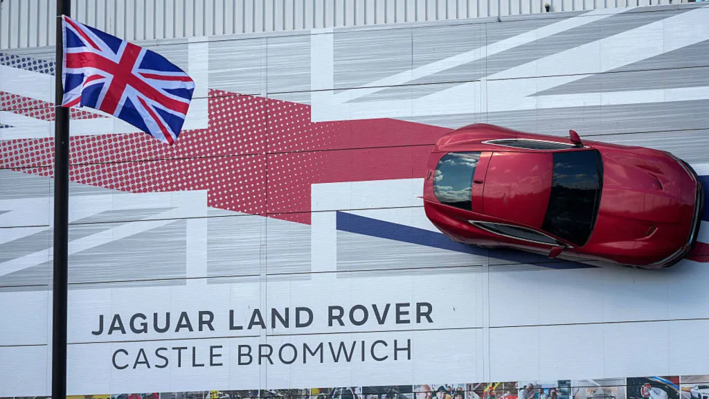 Jaguar Land Rover to cut 4,000 jobs in £1.7bn savings drive