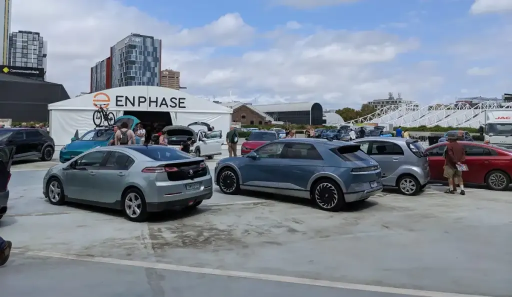 Australian EV monthly sales 2025 by model and brand