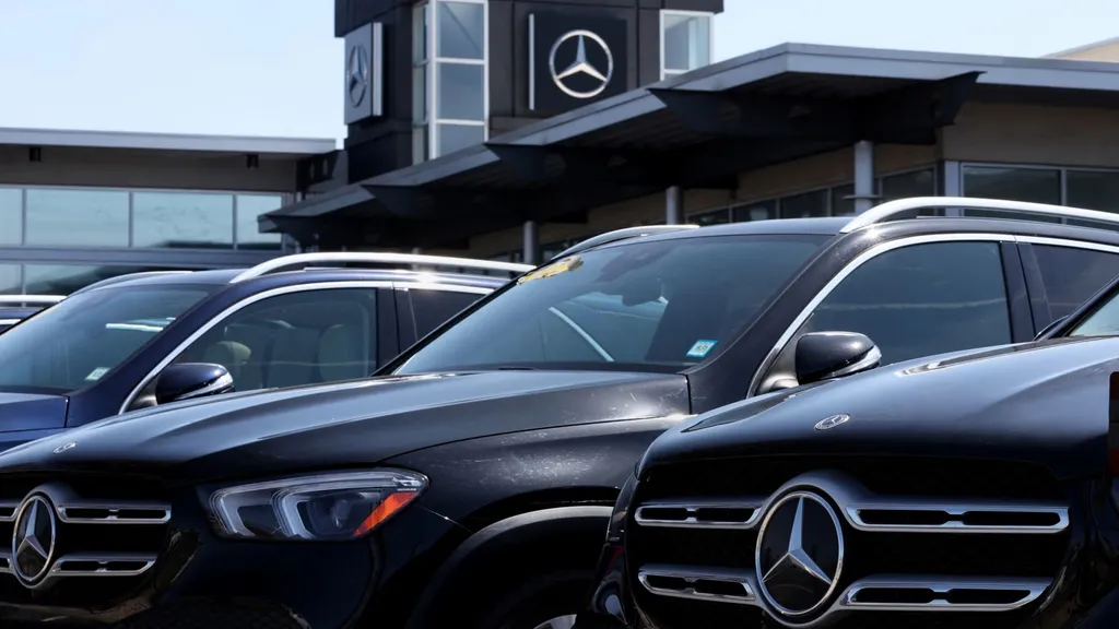 Bill could bar Mercedes-Benz from US market