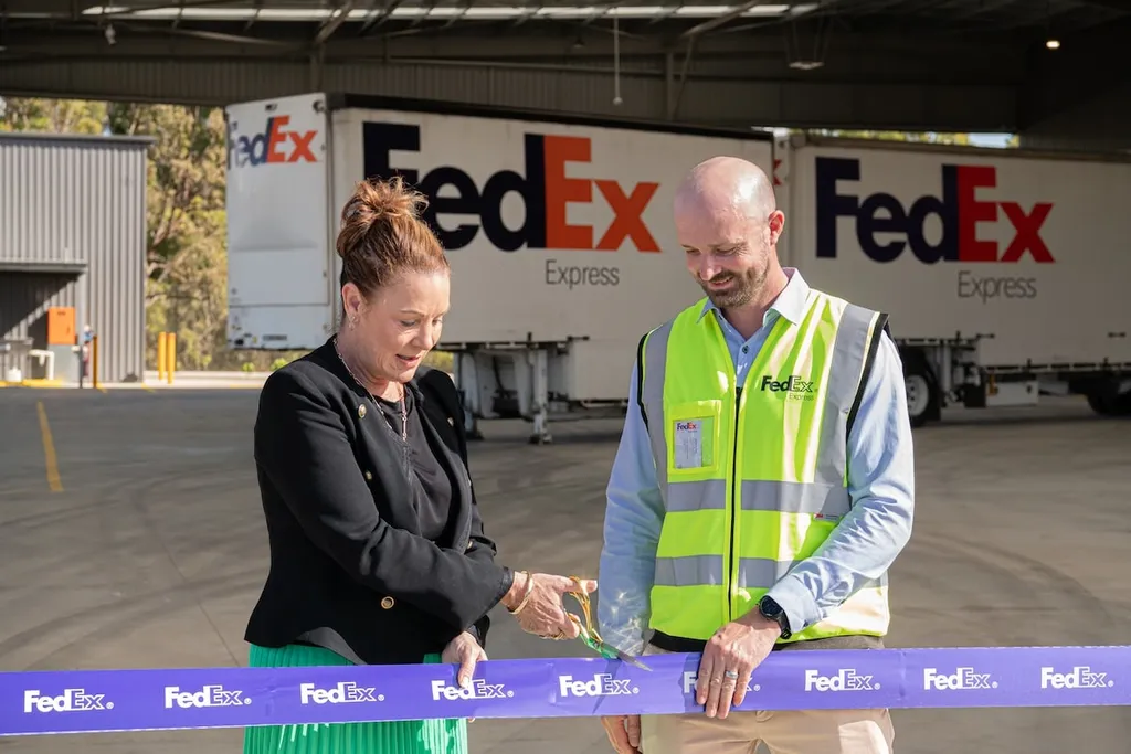FedEx opens Bundaberg logistics facility